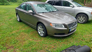 Volvo s80 (2 фото из 10)