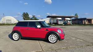 MINI COOPER (4 фото из 9)