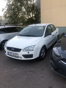 Продажа авто (1 фото из 3)