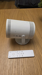 Projektor Samsung Freestyle (4 foto / 5)