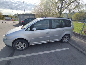 Volkswagen Touran 2005 2.0 TDI (3 foto / 9)