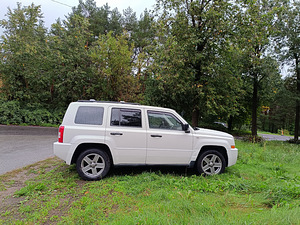Продам jeep Patriot (4 фото из 15)