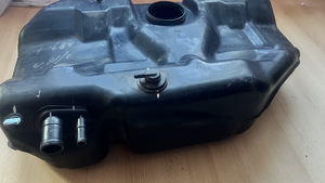 Kütusepaak kia rio 2006 aasta (2 foto / 2)