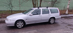 Вольво v70.2000 (4 фото из 9)