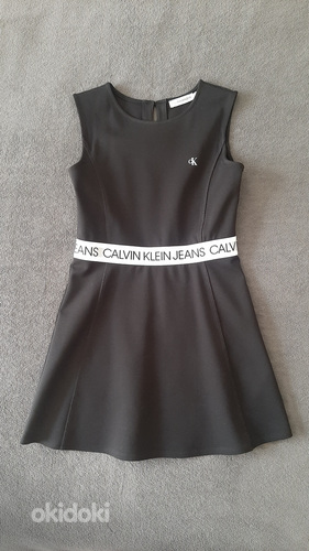 Must Calvin Kleini kleit (foto #1)