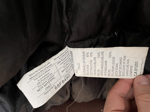 Canada goose jope bomber (7 foto / 8)