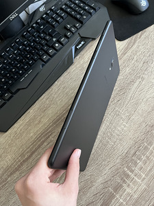 Samsung Galaxy Tab A (10.5) (6 foto / 8)