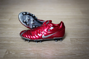 Uued jalgpalli jalatsid Nike Total 90 Shift Plus (2 foto / 3)