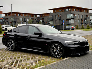 Оригинальные диски BMW 845M 19” с шинами (3 фото из 3)
