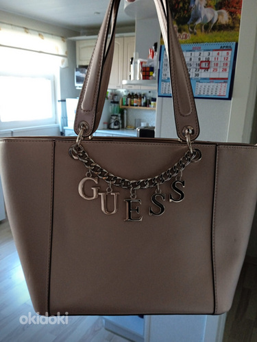 Оригинал Guess