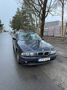 BMW 525D, E39, 2001 рестайлинг (7 фото из 15)