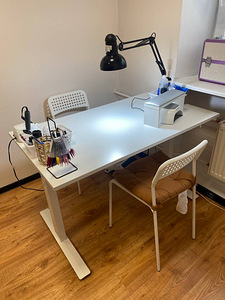 Ikea maniküürilaud 65€ (2 foto / 4)
