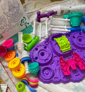 Suur Play-Doh komplekt - loovuse ja lõbusa voolimise jaoks! (2 foto / 4)