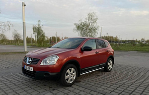 Nissan Qashqai 1.6 84kW (3 foto / 6)