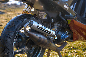 Yamaha Aerox 2004 (6 foto / 10)