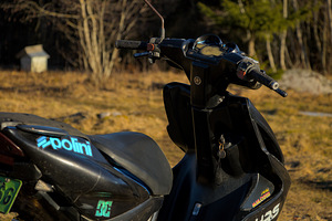 Yamaha Aerox 2004 (7 foto / 10)