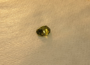 Peridoot; loomulik; 2,77 ct; roheline-kollane; Pakistan; Si; (4 foto / 10)