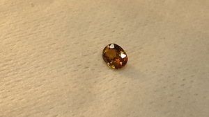 Sphene; looduslik;0,93ct; kollane roheline; Madagaskar; Si-1; (4 foto / 10)