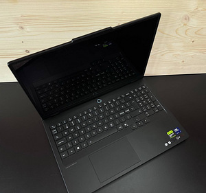Lenovo Legion Pro 5 16IAX10 16" OLED Ultra 7 255HX 32GB (1 foto / 8)