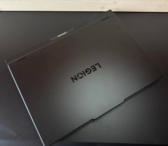 Lenovo Legion Pro 5 16IAX10 16" OLED Ultra 7 255HX 32GB
