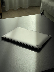 MacBook Air 2019 128gb (6 foto / 7)