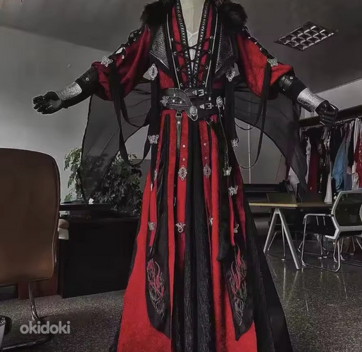 Hua Cheni cosplay. Taeva ametnikud