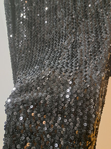 Kleit (2 foto / 2)