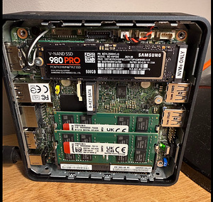 Intel NUC11TNKi7 Win11Pro (3 фото из 4)