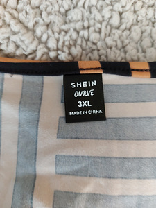 Kleidid suurus XXL-XXXL (4 foto / 7)