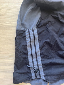 Adidas kahepoolne vest (4 foto / 10)