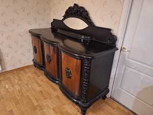 Буфет с зеркалом (3 фото из 4)