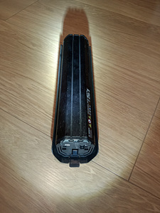 Батарея BOSCH eBike Battery 500 Wh Horizontal (3 фото из 4)