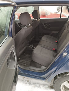 Skoda fabia (8 foto / 9)