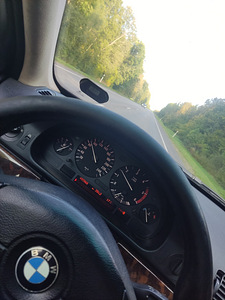 Müüa BMW (4 foto / 6)