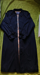 Vintage Burberry's men's trench coat (1 foto / 8)