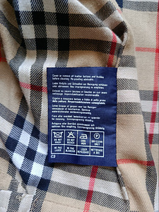 Vintage Burberry's men's trench coat (8 foto / 8)