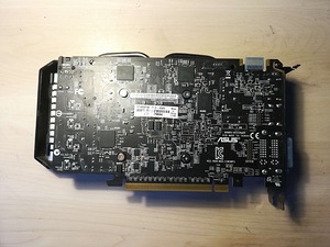 Asus GeForce GTX 650 Ti Boost DirectCU II 2GB Graafikakaart (3 foto / 10)