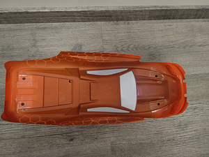 Traxxas E-Revo RC бесщеточный (2 фото из 3)