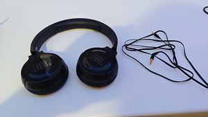 JBL Tune 600BTNC (1 фото из 2)