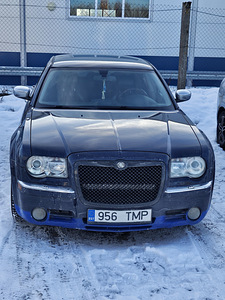 Продам Chrysler 300c (1 фото из 8)