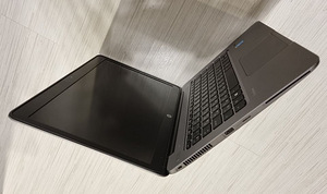 HP EliteBook Folio 1040 G3 (2 фото из 3)