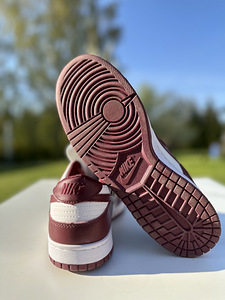 Uued! Nike DunkLow. Suurus 44 (4 foto / 4)