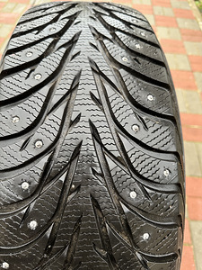 235/60 R18 naastrehvid (2 foto / 5)