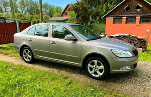 Skoda Octavia 1.6 77kW 2011 (6 foto / 6)