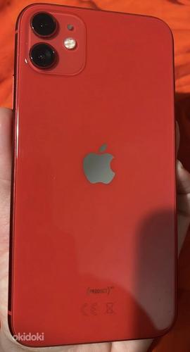 iPhone 11, 128 ГБ, красный (фото #6)