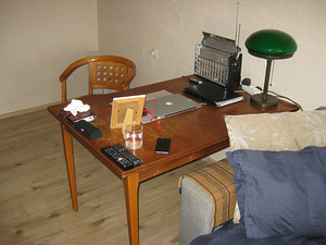 Laud ja tool aastatest 1960 (1 foto / 1)