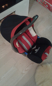 Turvahäll BABY BRITAX RÖMER BABY SAFE 0-13KG (2 foto / 2)