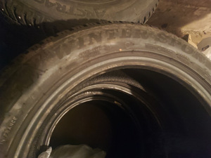 DUNLOP WINTERSPORT 215/55/R17 M+S REHVID 4TK (2 foto / 4)