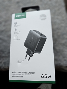 Ugreen 4-port 65W GaN Fast Charger laadija (1 foto / 2)
