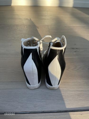DKNY обувь (фото #2)